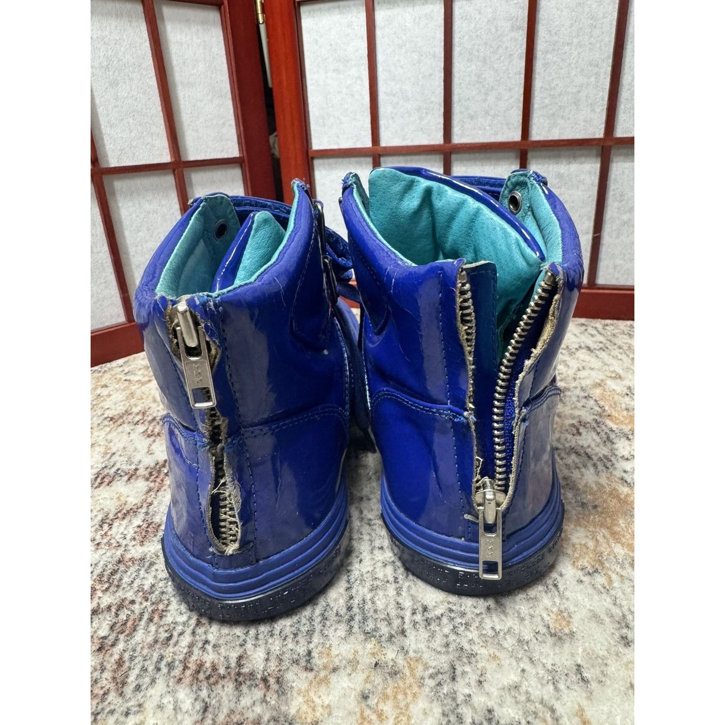 Alfredo Bannister Glossy Sneakers